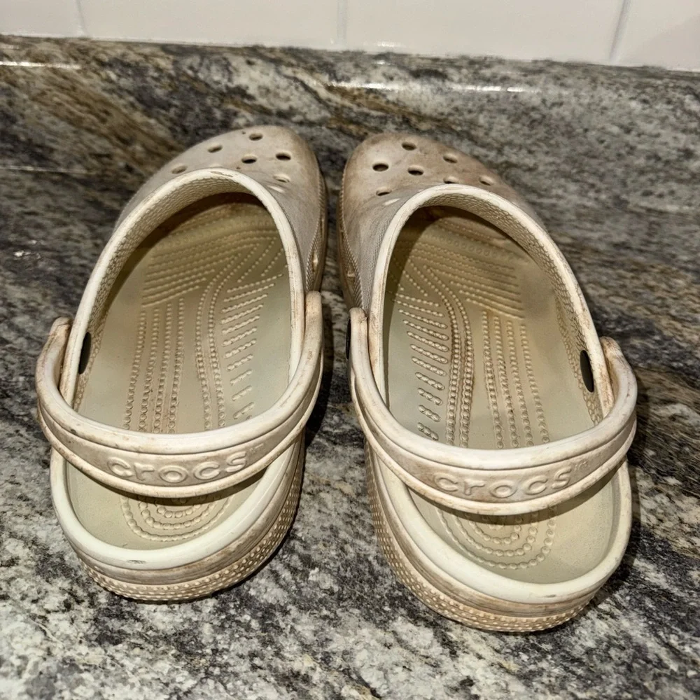 Crocs - Picture 4 of 5